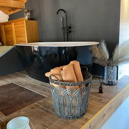 Rodope Nook בית הארחה