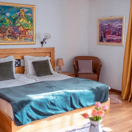 Πανσιόν Rodope Nook 3*